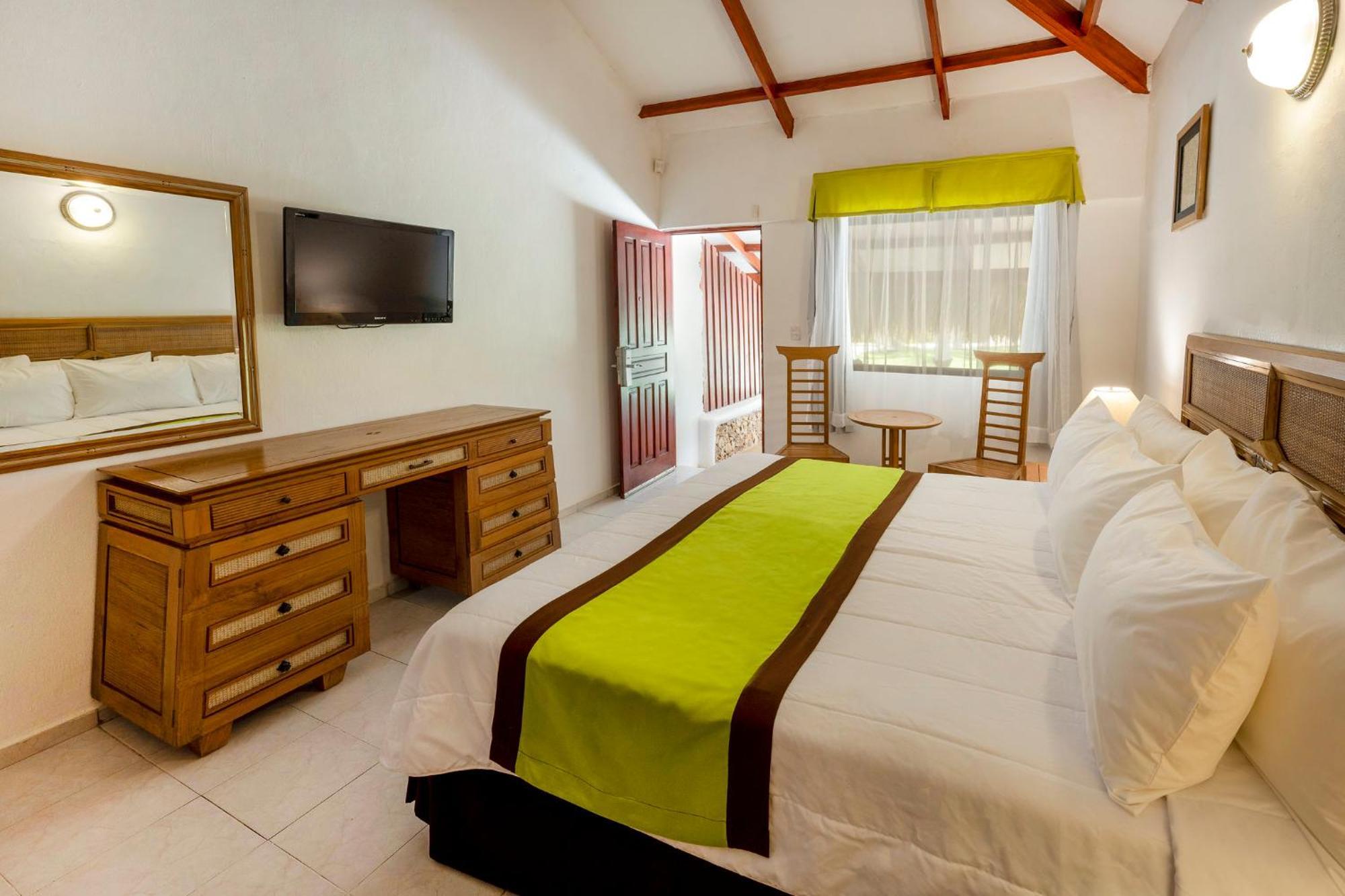 Viva Dominicus Beach By Wyndham, A Trademark All Inclusive Bayahibe Exterior foto